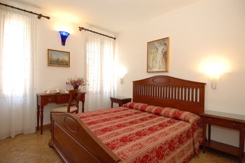 Hotel Ca' Due Leoni 3*